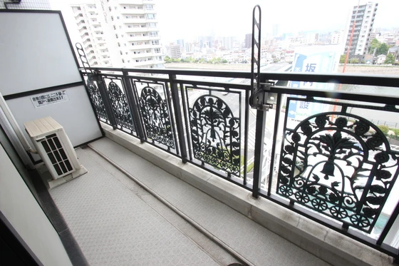 フリージアコート