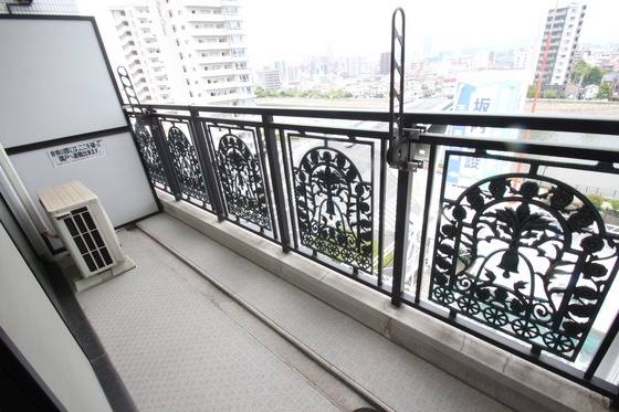 フリージアコート