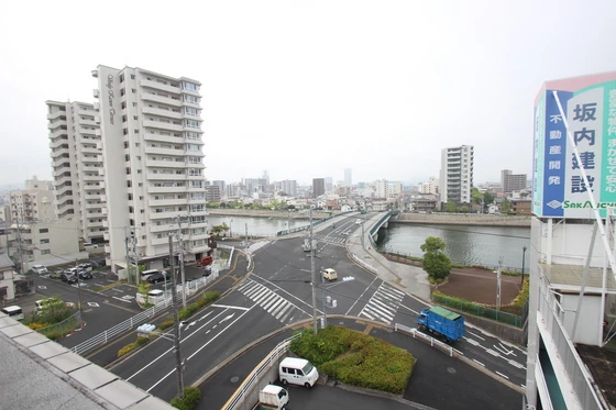 フリージアコート