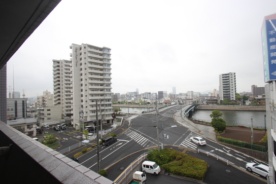 フリージアコート