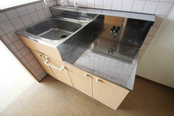 フリージアコート