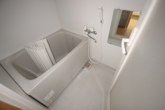 フリージアコート