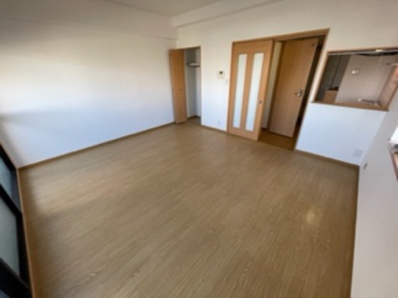 フリージアコート