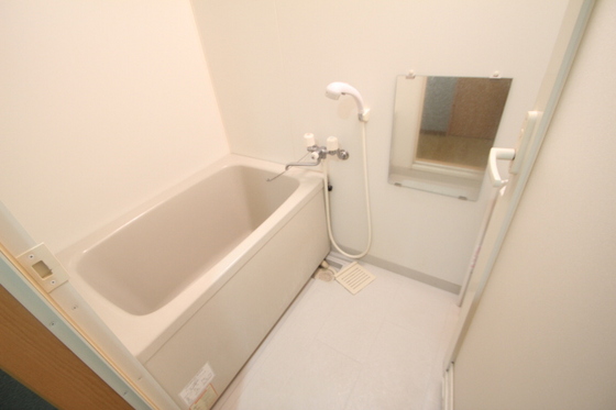 フリージアコート