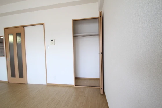 フリージアコート