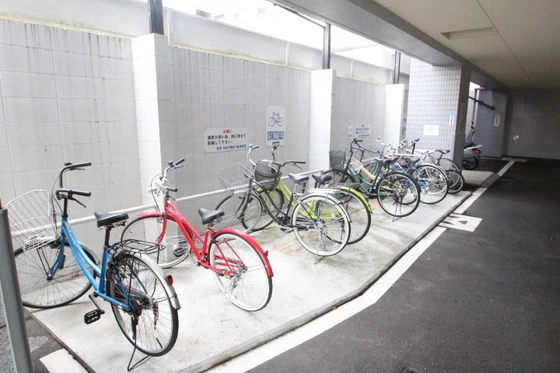 フリージアコート