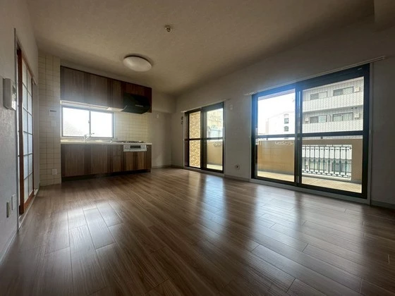 コスモピア舟入本町