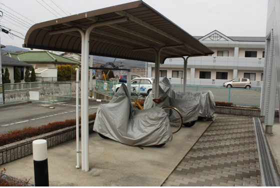 ロイヤルタムラバラ館