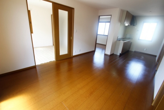 クレストハウス C棟