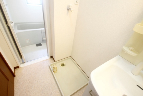 クレストハウス C棟