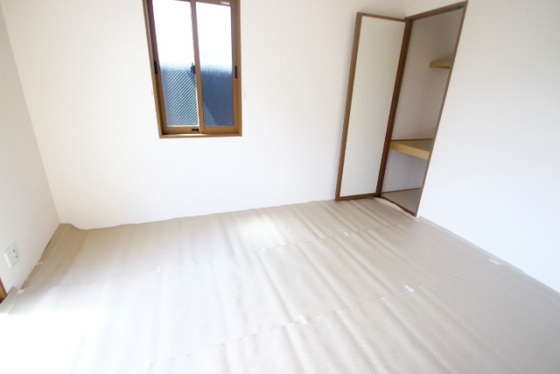 クレストハウス C棟