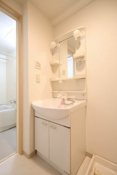 グレースコート