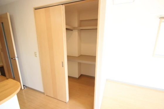 グレースコート