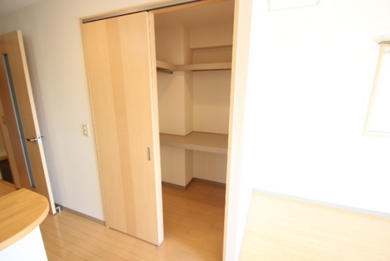 グレースコート