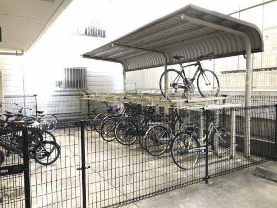 グレースコート