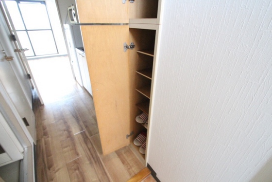 リバーパレス牛田新町