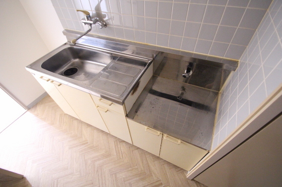 リバーパレス牛田新町