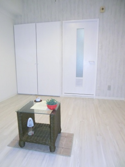 リバーパレス牛田新町