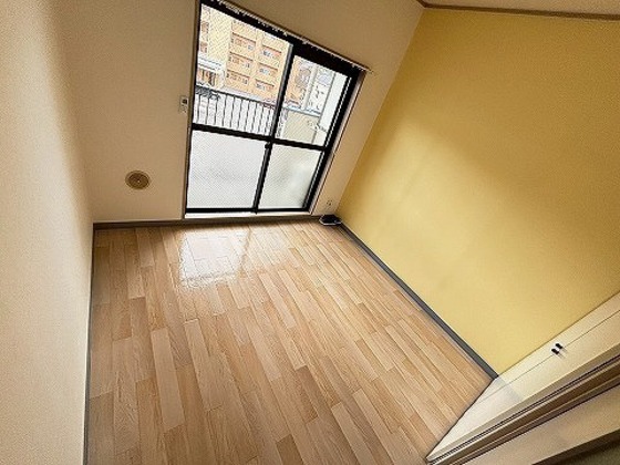 リバーパレス牛田新町