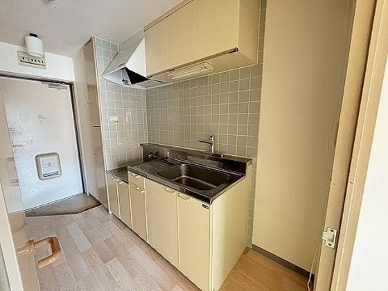 リバーパレス牛田新町