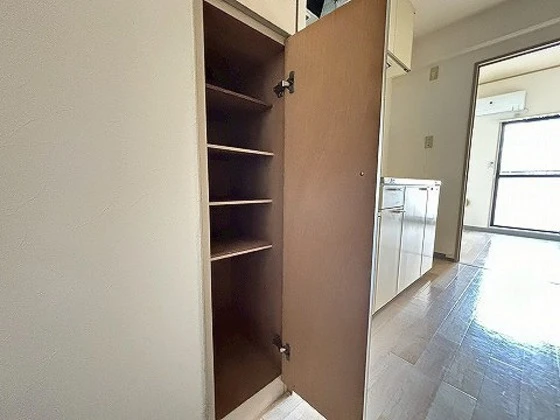 リバーパレス牛田新町