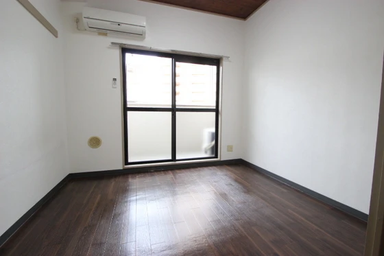 リバーパレス牛田新町