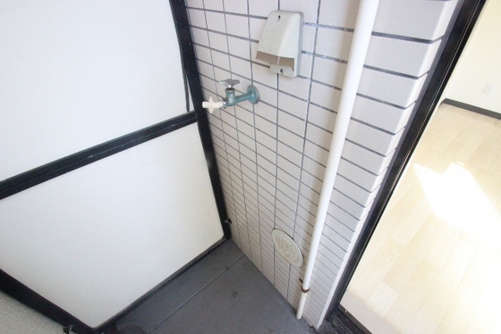 リバーパレス牛田新町