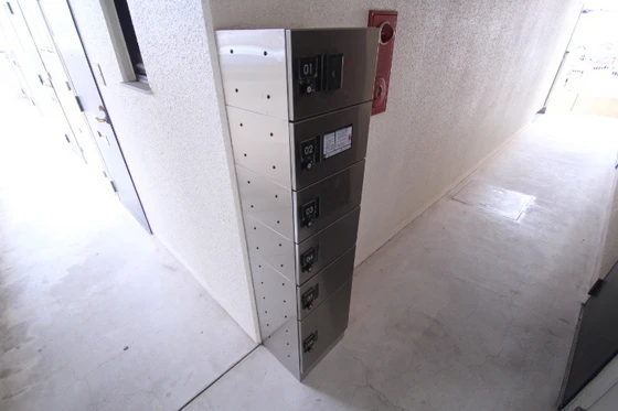 リバーパレス牛田新町