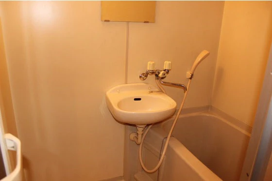 戸坂よつばビル