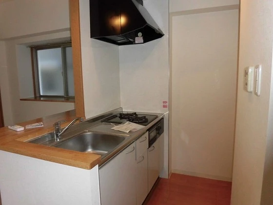 グラビスコート白島