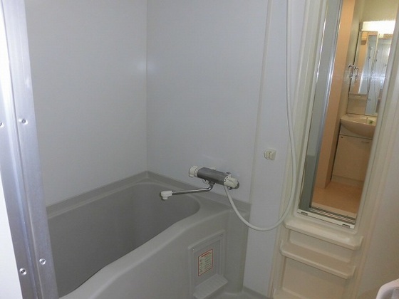 グラビスコート白島