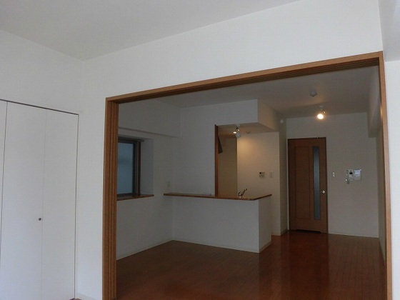 グラビスコート白島