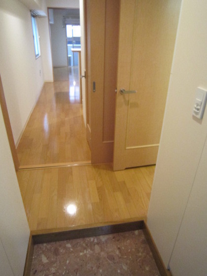 グラビスコート八丁堀