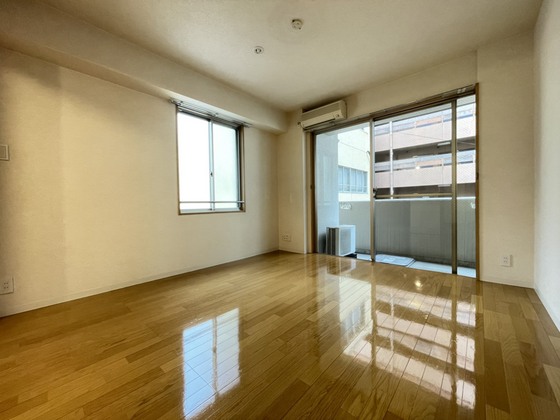 グラビスコート八丁堀