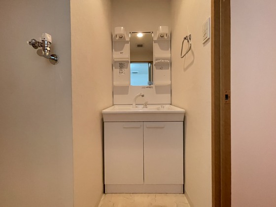 グラビスコート八丁堀