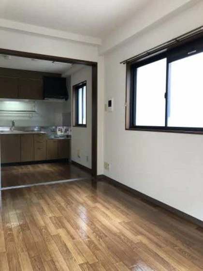 ジョルニ・フェリーチ