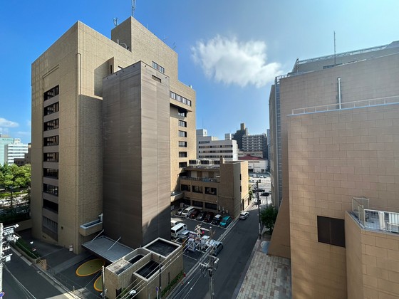 ジョルニ・フェリーチ