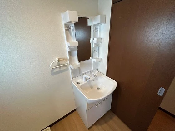 ジョルニ・フェリーチ