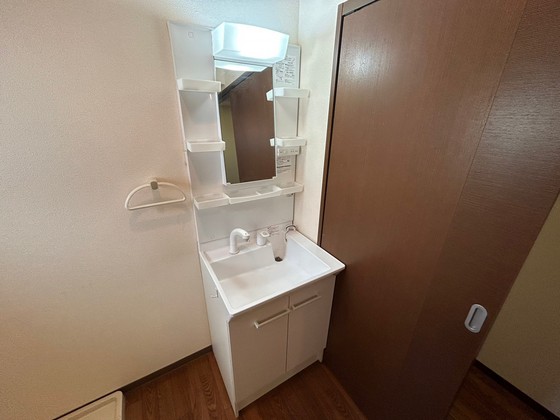 ジョルニ・フェリーチ