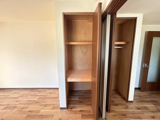 ジョルニ・フェリーチ