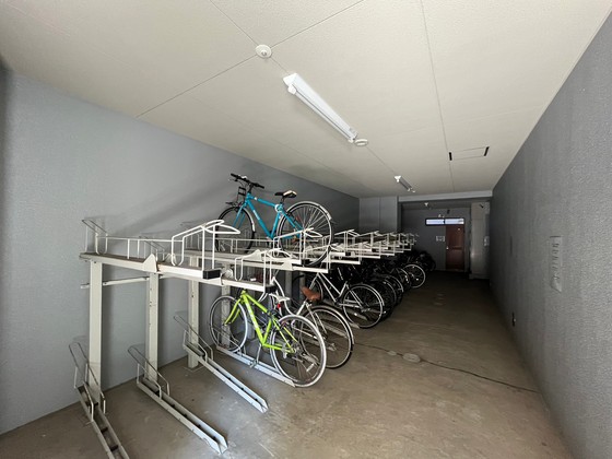 ジョルニ・フェリーチ