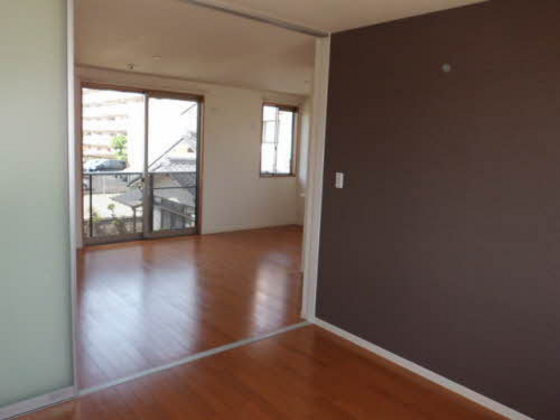 ピュアハーモニー B棟