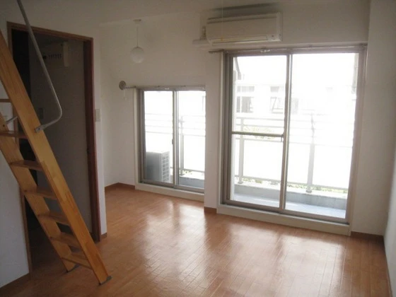 エバーグリーン旭町