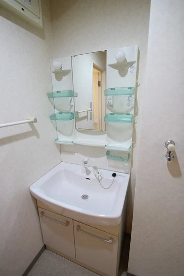 ミロワール舟入