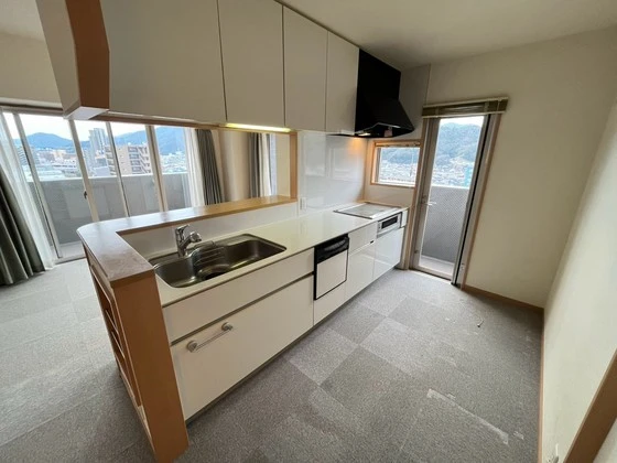 フローレンス緑井グランドアーク弐番館