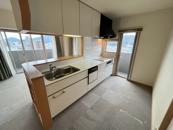 フローレンス緑井グランドアーク弐番館