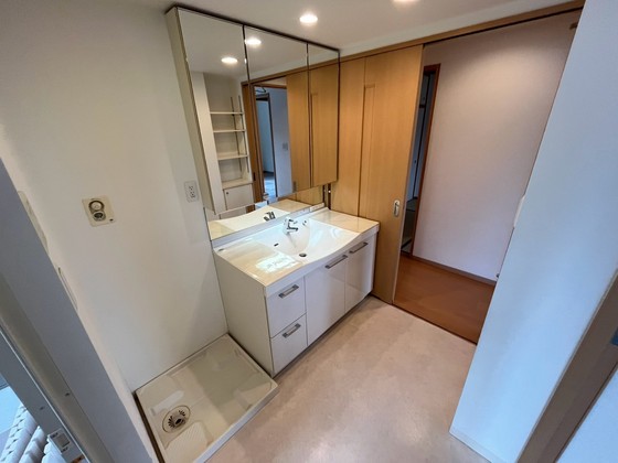 フローレンス緑井グランドアーク弐番館