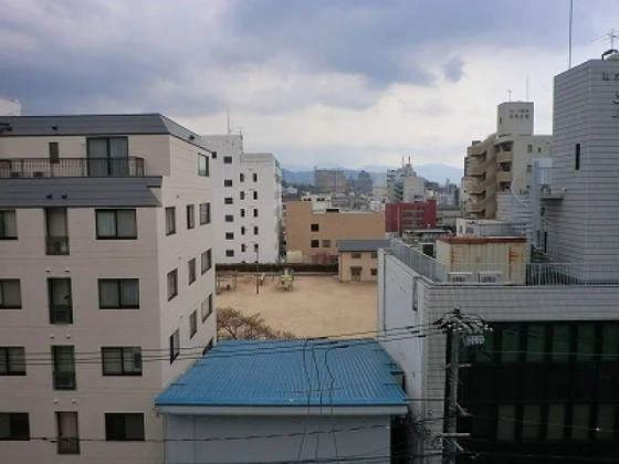 グラビスコート光町