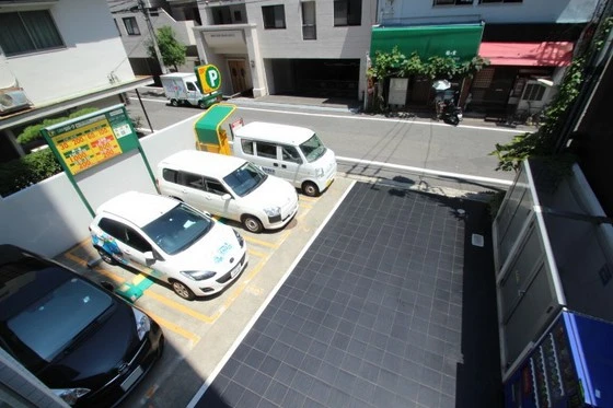 グラビスコート光町