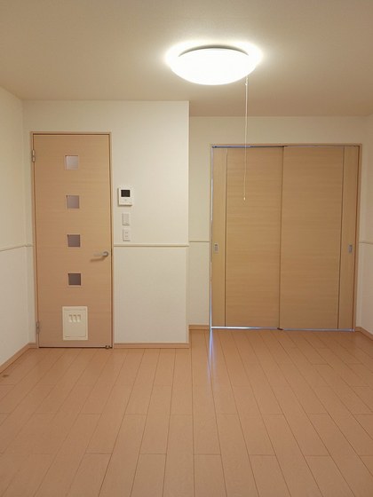 ヴィラ フリューゲル